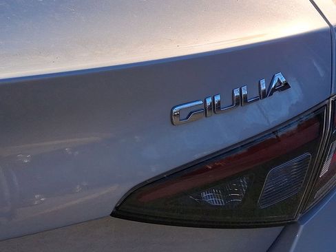 New 2025 Alfa Romeo Giulia w/ Veloce Package Rwd image 19