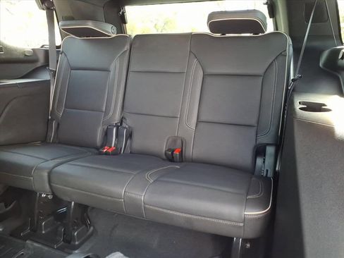 Used 2024 Chevrolet Tahoe Premier image 21