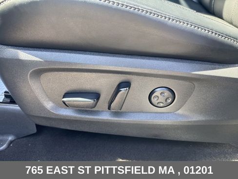 Used 2023 INFINITI QX60 Luxe w/ Cargo Package AWD/4WD image 13
