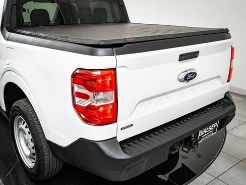 Used 2024 Ford Maverick XL image 18