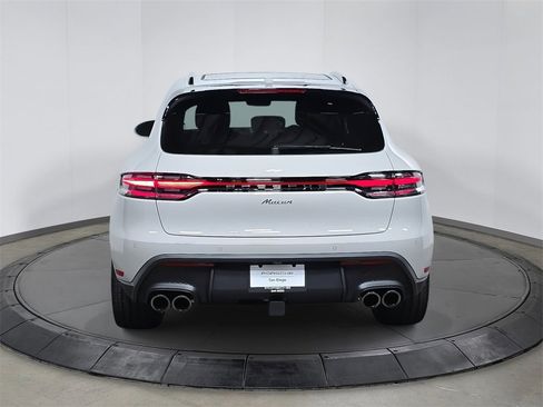 Used 2026 Porsche Macan image 6