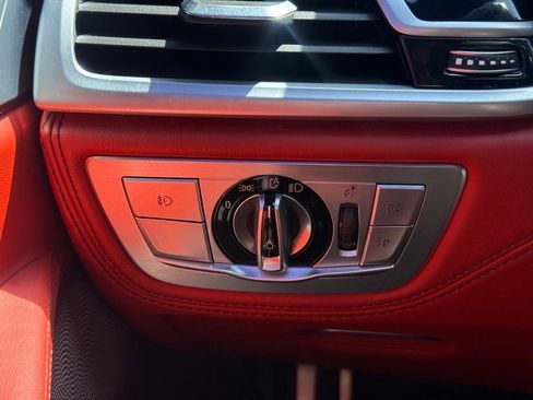 Used 2017 BMW 750i 750i Sedan image 23