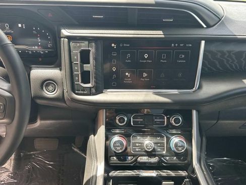 Used 2023 GMC Yukon Denali AWD/4WD image 23