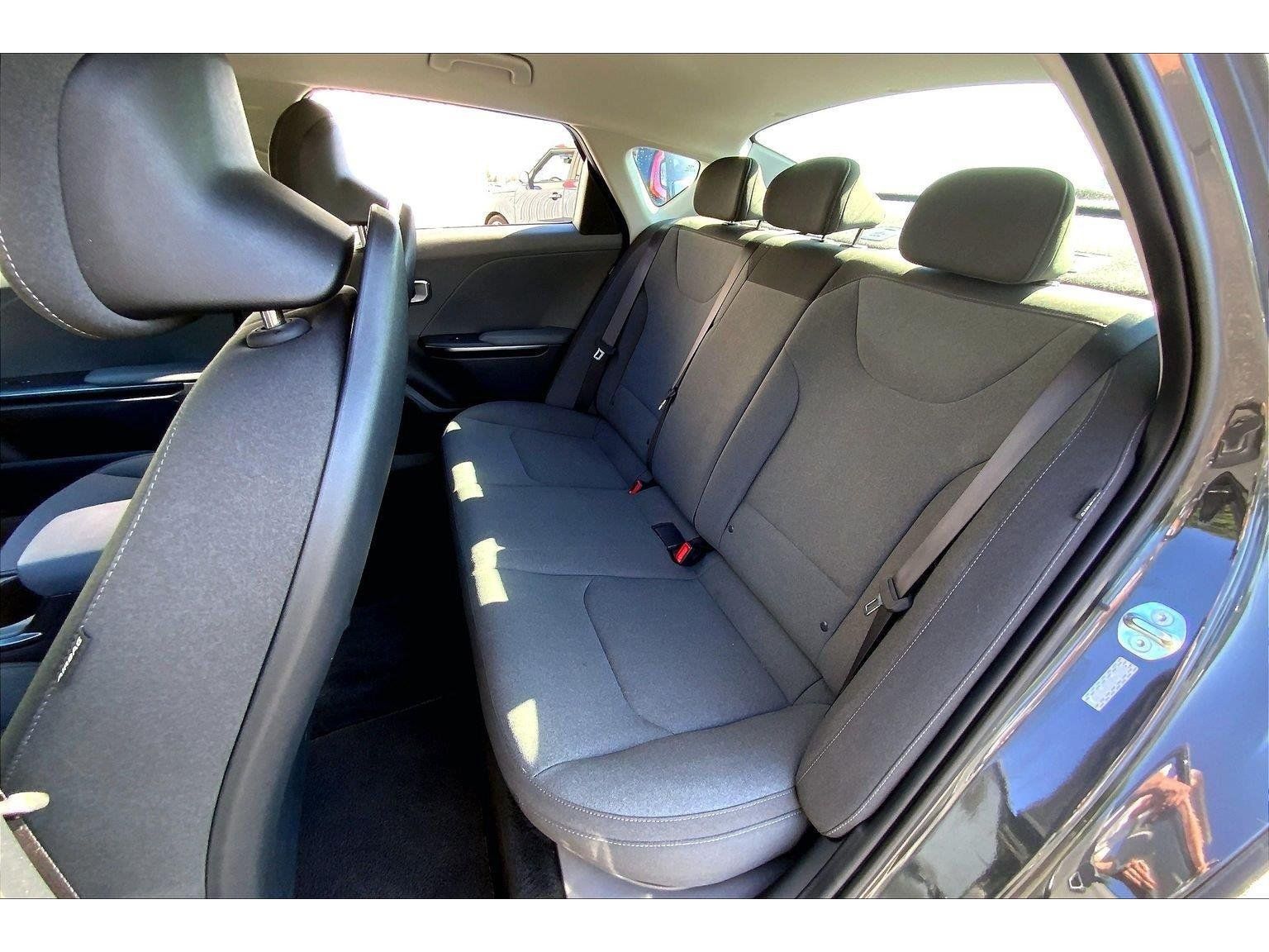 Used 2025 Kia K4 FWD image 23