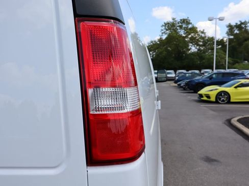 New 2025 Chevrolet Express 2500 w/ Driver Convenience Package image 26