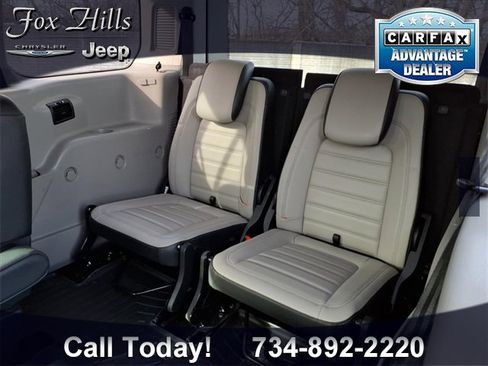 Used 2020 Ford Transit Connect XLT w/ XLT Premium Package image 11