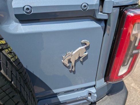 Used 2025 Ford Bronco Outer Banks AWD/4WD image 32
