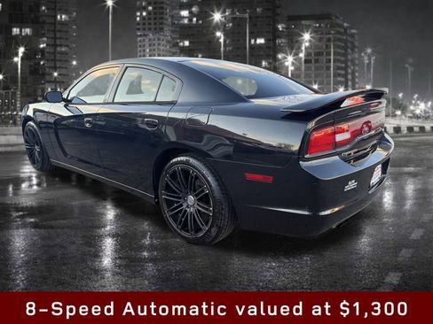 Used 2013 Dodge Charger SE image 5