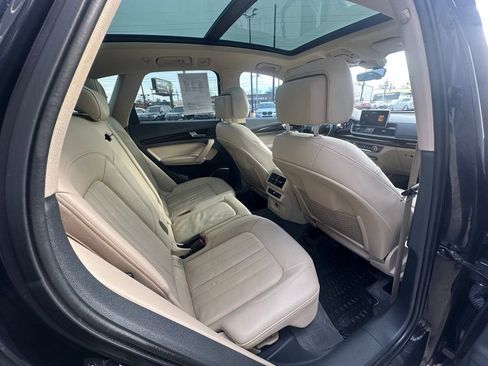 Used 2018 Audi Q5 2.0T Premium Plus w/ Premium Plus Package image 21