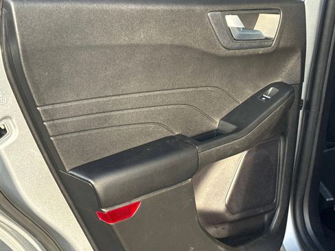 Used 2023 Ford Escape ST-Line image 14