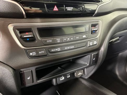 Certified 2025 Honda Ridgeline TrailSport image 27