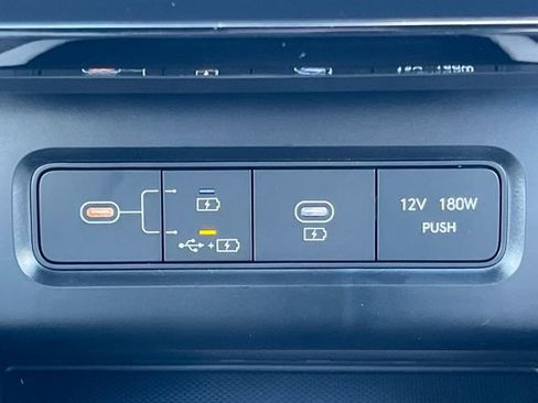 New 2026 Hyundai Tucson Limited FWD image 34