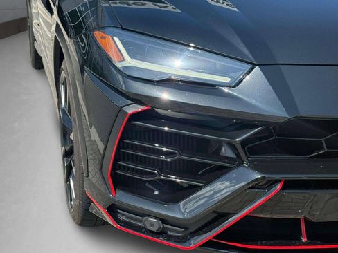 Used 2021 Lamborghini Urus AWD/4WD image 21