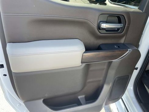 Used 2020 GMC Sierra 1500 SLT w/ SLT Premium Plus Package AWD/4WD image 16