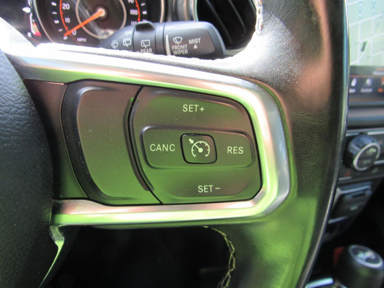 Used 2019 Jeep Wrangler Unlimited Sahara w/ Uconnect 4C Nav & Sound Group AWD/4WD image 21