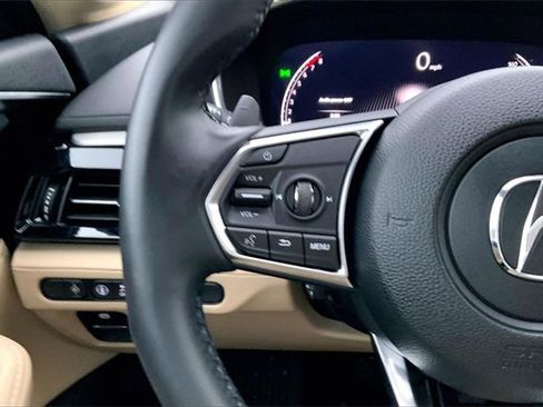 Used 2025 Acura MDX w/ Technology Package image 14