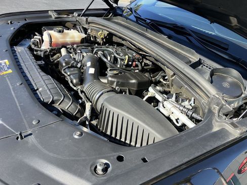 Used 2022 Jeep Grand Cherokee Limited w/ Luxury Tech Group II image 36