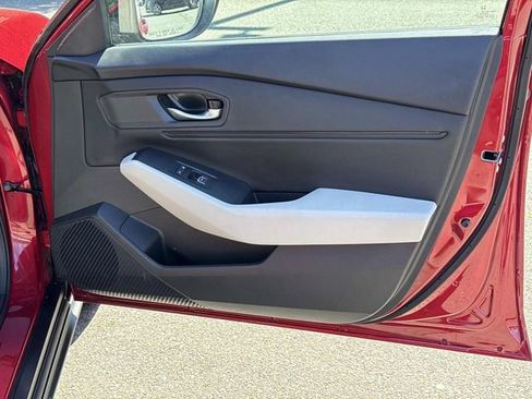 Used 2025 Honda Accord SE image 8