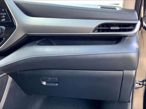 Certified 2024 Toyota Highlander LE image 18