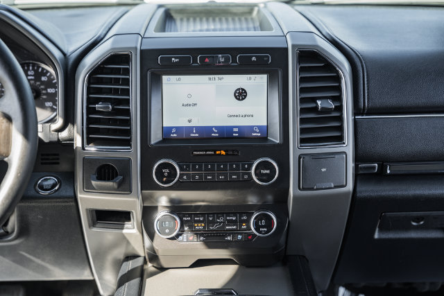 Used 2020 Ford Expedition Max XLT w/ Equipment Group 202A RWD image 20