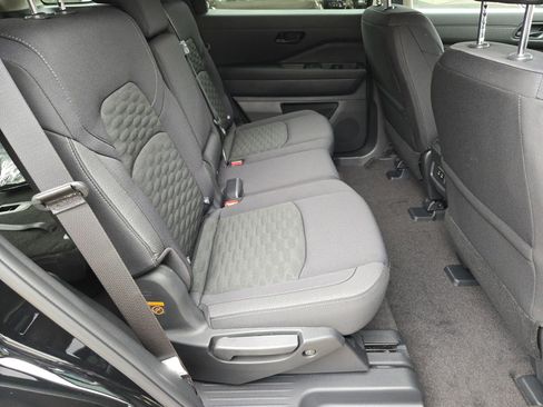 New 2026 Nissan Pathfinder SV FWD image 19