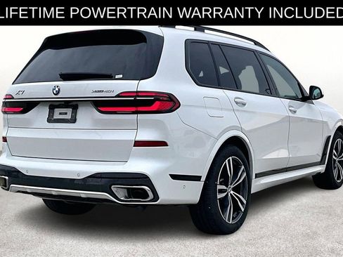 Used 2025 BMW X7 xDrive40i w/ M Sport Package AWD/4WD image 2