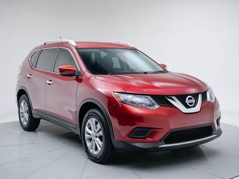 Used 2016 Nissan Rogue SV AWD/4WD image 9