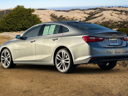 Used 2023 Chevrolet Malibu LT image 6