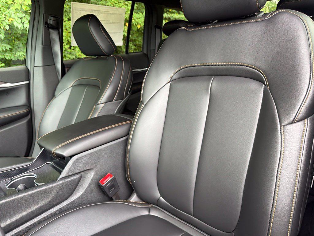 New 2026 Jeep Grand Cherokee Limited AWD/4WD image 5
