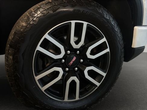 Used 2023 GMC Sierra 1500 AT4 AWD/4WD image 21