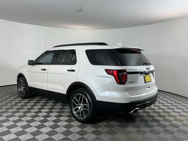 Used 2016 Ford Explorer Sport AWD/4WD image 7
