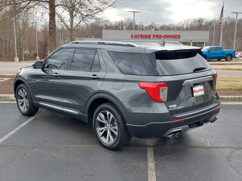 Used 2020 Ford Explorer Platinum image 17