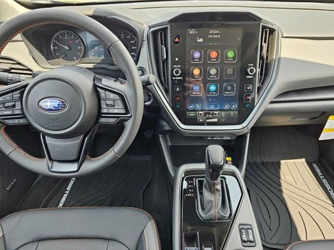 New 2025 Subaru Crosstrek 2.5i Limited w/ Popular Package #3A image 8