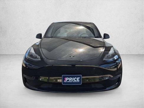 Used 2023 Tesla Model Y Performance AWD/4WD image 2
