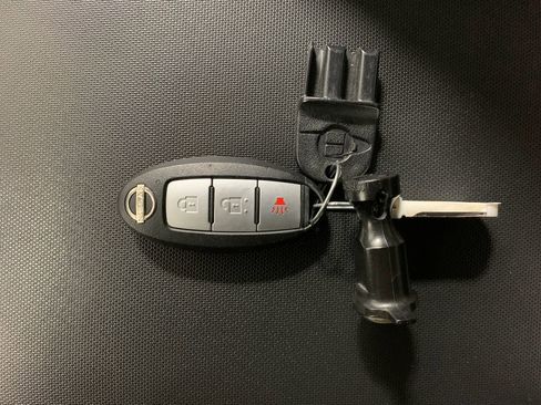 Used 2022 Nissan Frontier S w/ Technology Package image 15