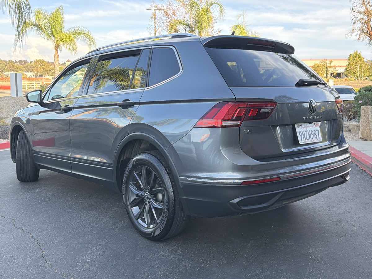 Used 2022 Volkswagen Tiguan SE FWD image 15
