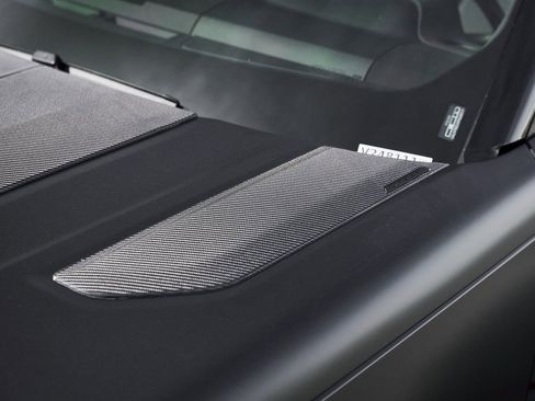 Used 2024 Land Rover Range Rover Long Wheelbase SE image 12