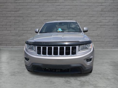 Used 2014 Jeep Grand Cherokee Laredo w/ 18" Wheel & 8.4" Radio Group AWD/4WD image 2