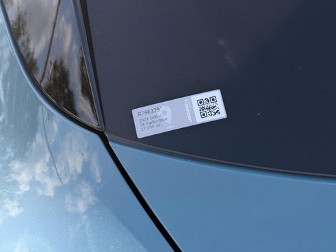 Certified 2024 Kia Seltos SX w/ SX Sunroof Package image 22