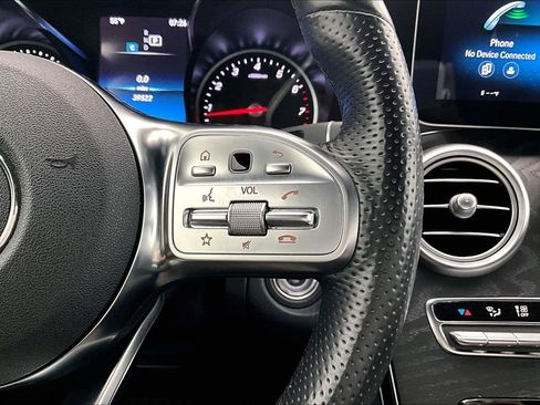 Used 2021 Mercedes-Benz GLC 300 image 22