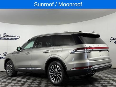 Used 2023 Lincoln Aviator AWD w/ Premium Package image 9