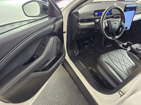 Used 2023 Ford Mustang Mach-E California Route 1 image 19