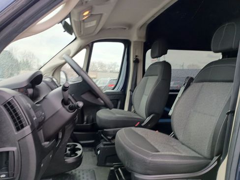 Used 2018 RAM ProMaster 2500 image 14