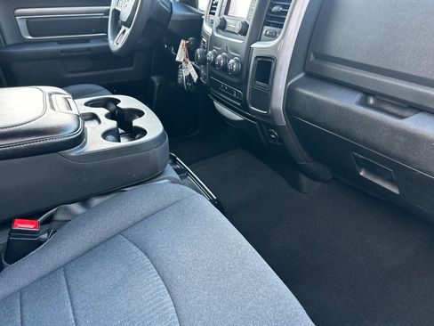 Used 2024 RAM 1500 Classic Warlock image 15