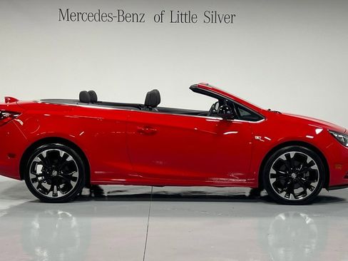 Used 2018 Buick Cascada Sport Touring w/ Dark Effects Package image 9