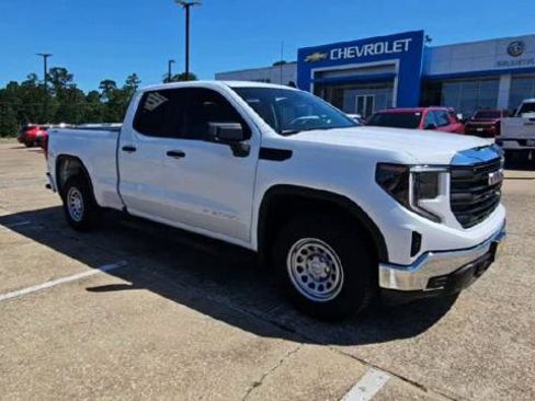 Certified 2025 GMC Sierra 1500 Pro w/ Pro Value Package AWD/4WD image 2