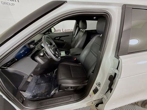 Used 2026 Land Rover Range Rover Evoque S image 21
