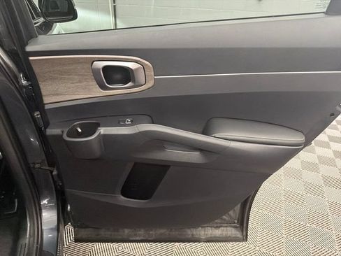 Used 2023 Kia Sorento X-Line EX AWD/4WD image 18