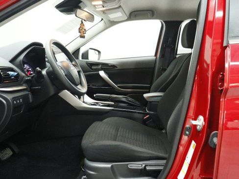Used 2024 Mitsubishi Eclipse Cross LE AWD/4WD image 7