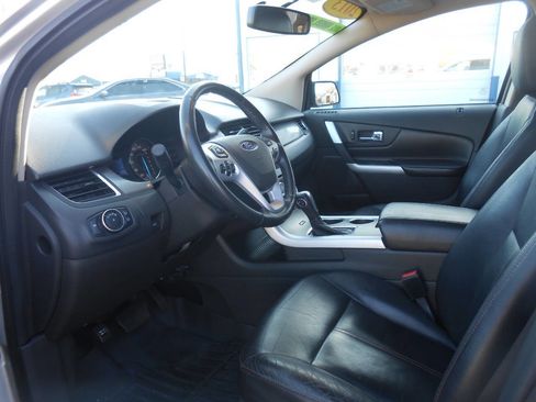 Used 2013 Ford Edge SEL image 10